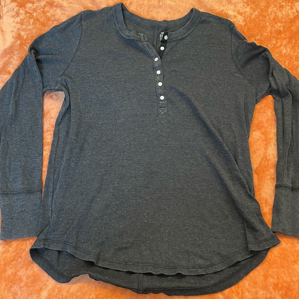 RIBBED HENLEY / AERIE / “REAL SOFT”